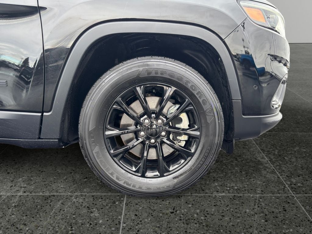 2023 Jeep Cherokee Altitude