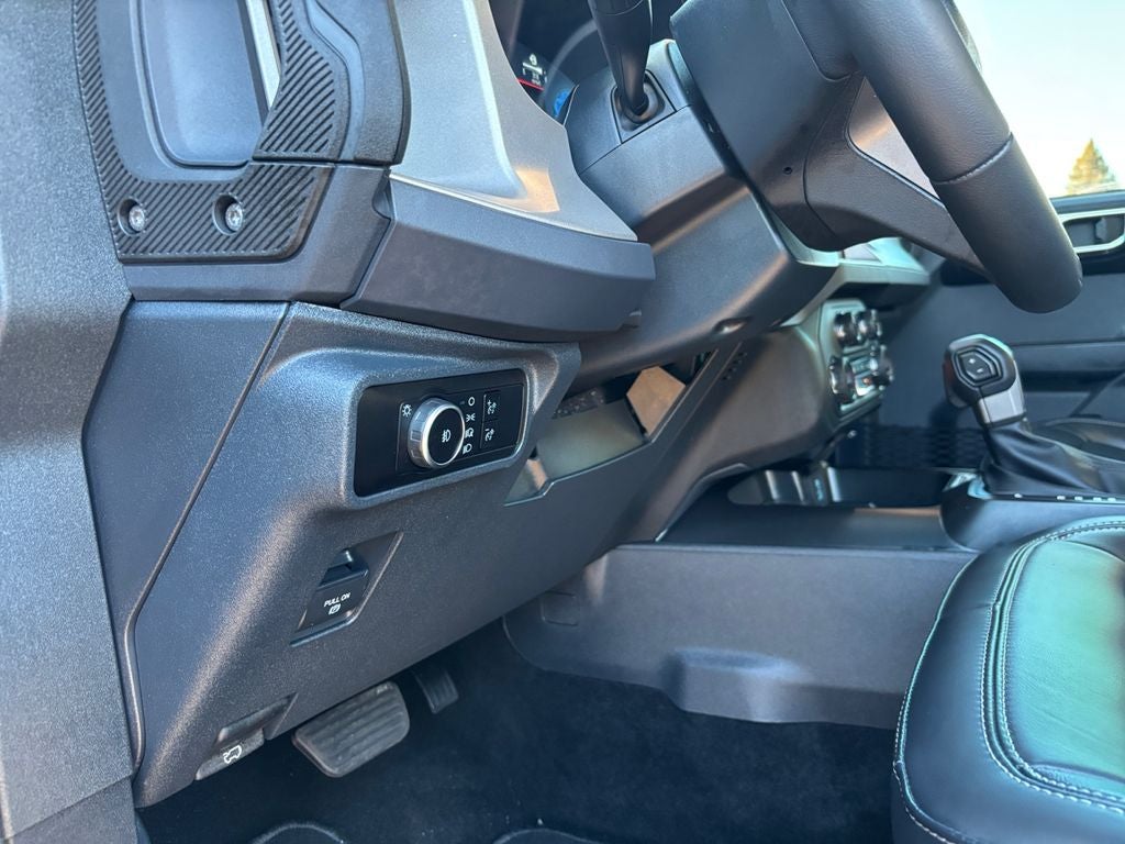 2025 Ford Bronco Outer Banks Lifted w/ Wheel & Tire Package