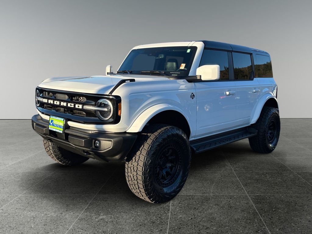 2025 Ford Bronco Outer Banks Lifted w/ Wheel & Tire Package