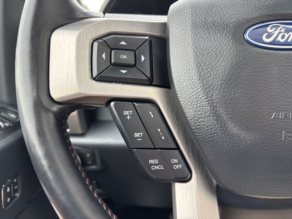 2022 Ford F-350SD Platinum