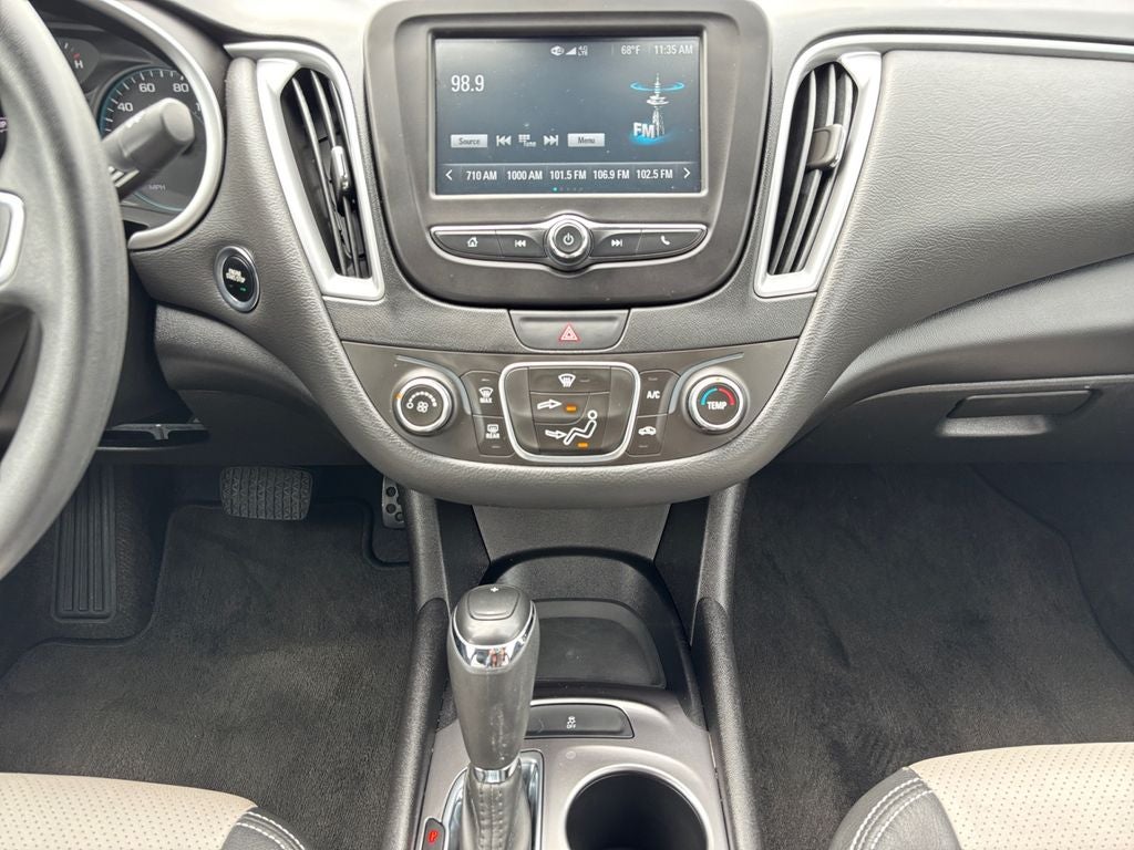 2018 Chevrolet Malibu LS 1LS