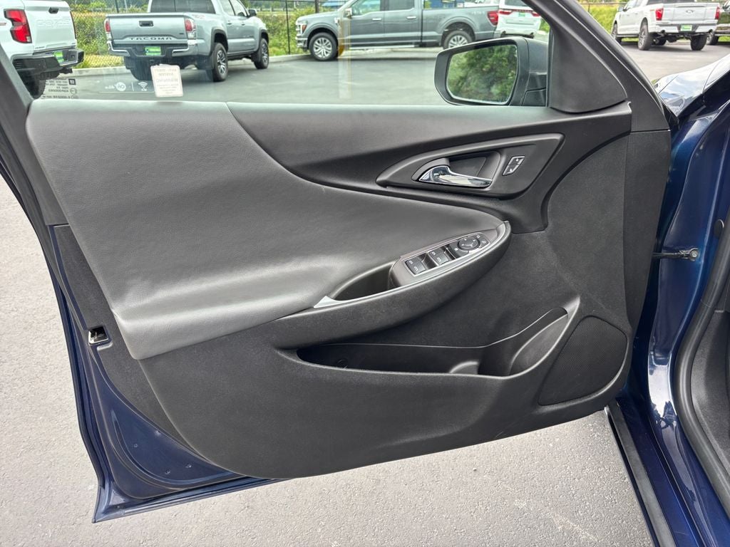 2018 Chevrolet Malibu LS 1LS