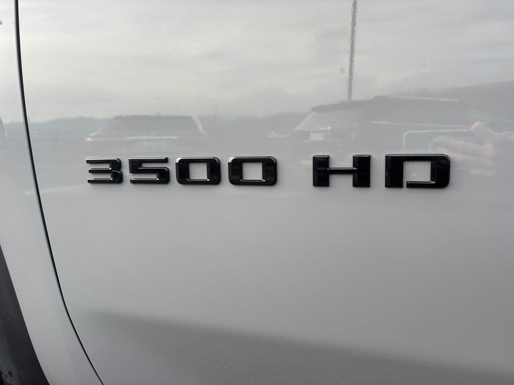 2024 Chevrolet Silverado 3500HD LT