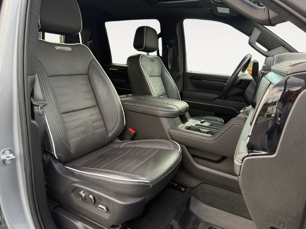 2025 GMC Sierra 2500HD AT4X