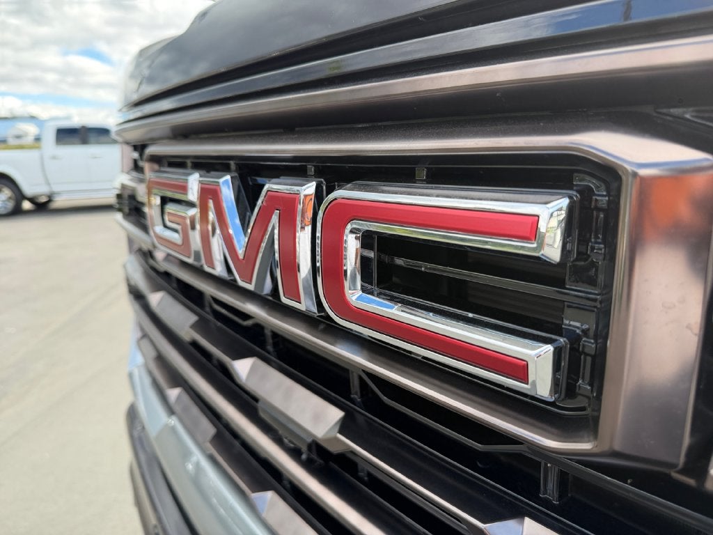 2025 GMC Sierra 2500HD AT4X