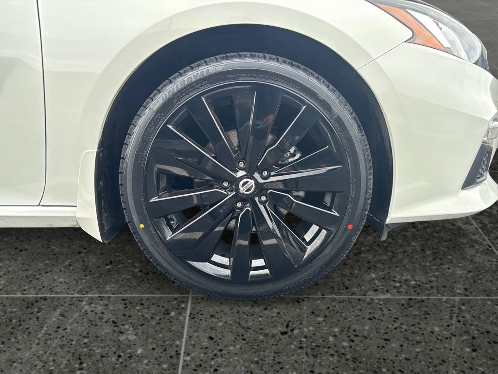 2021 Nissan Altima 2.5 SR