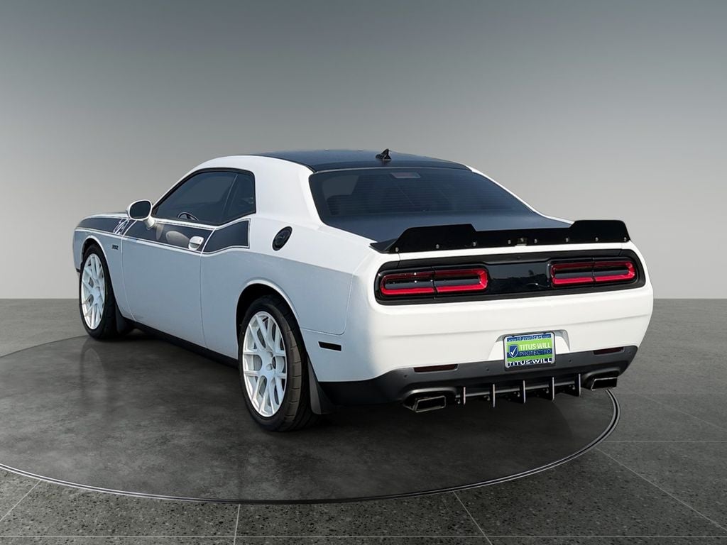 2017 Dodge Challenger R/T 6 speed manual