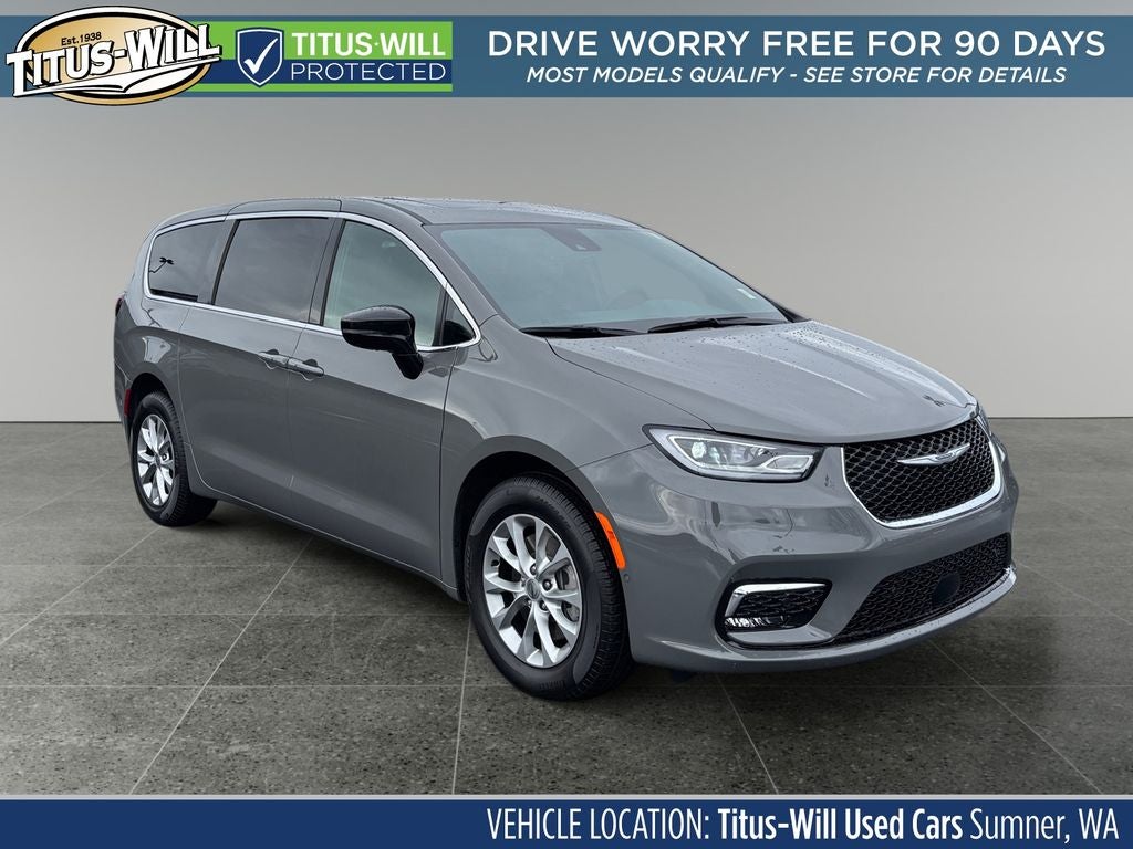 2025 Chrysler Pacifica Select