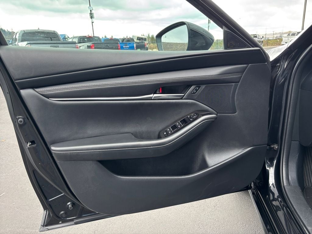 2025 Mazda Mazda3 2.5 S Preferred Package