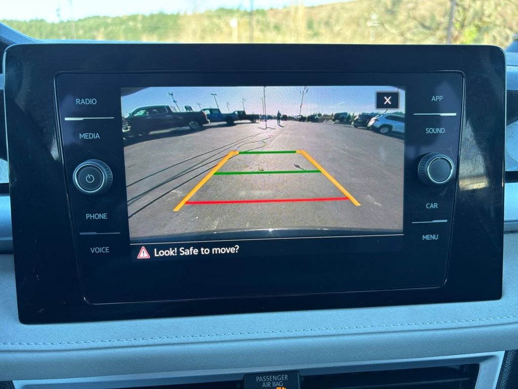 2025 Volkswagen Taos 1.5T SE