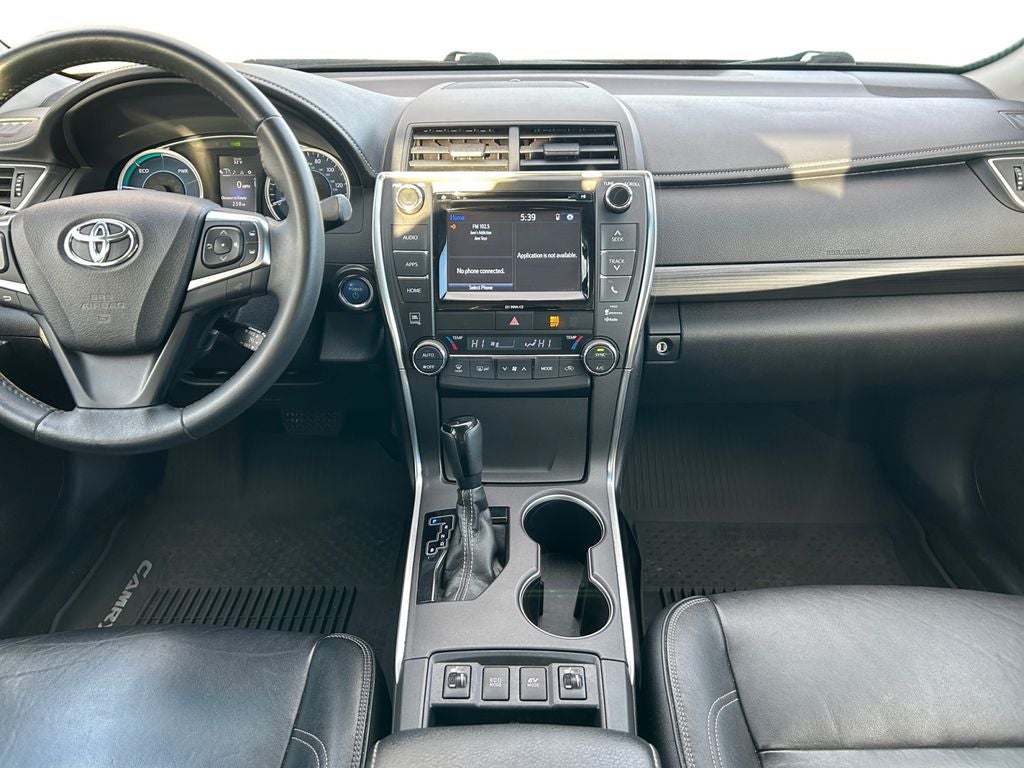 2017 Toyota Camry Hybrid XLE