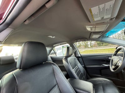 2017 Toyota Camry Hybrid XLE