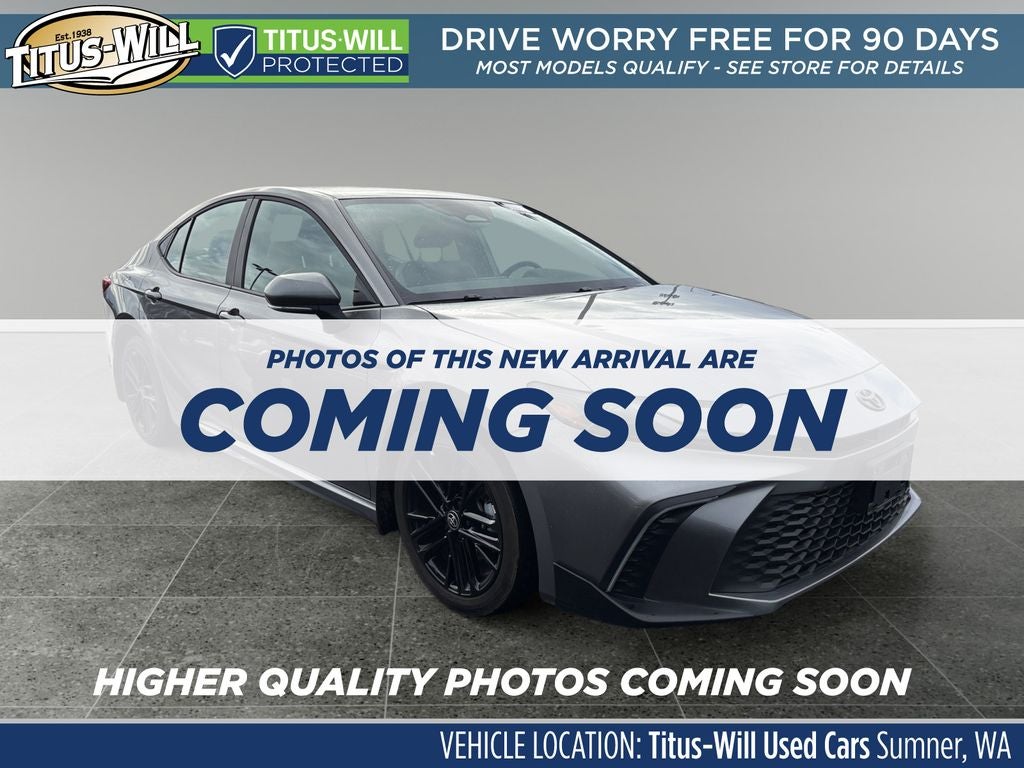 2025 Toyota Camry SE