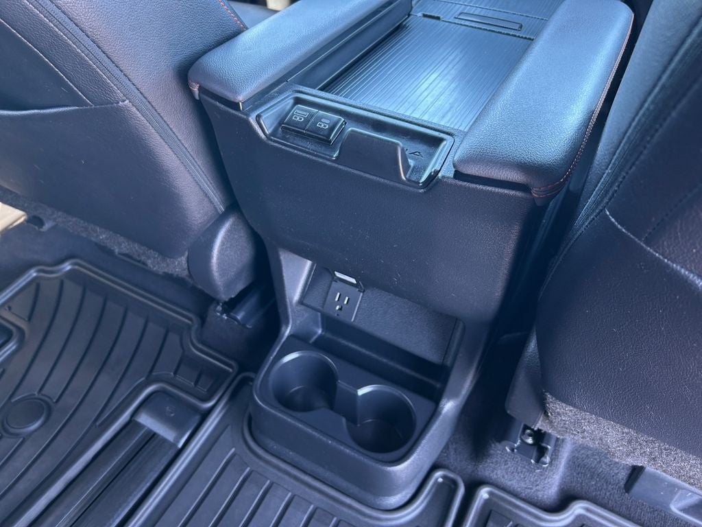 2021 Toyota Sienna XSE 7 Passenger