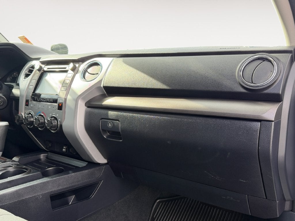 2018 Toyota Tundra SR5