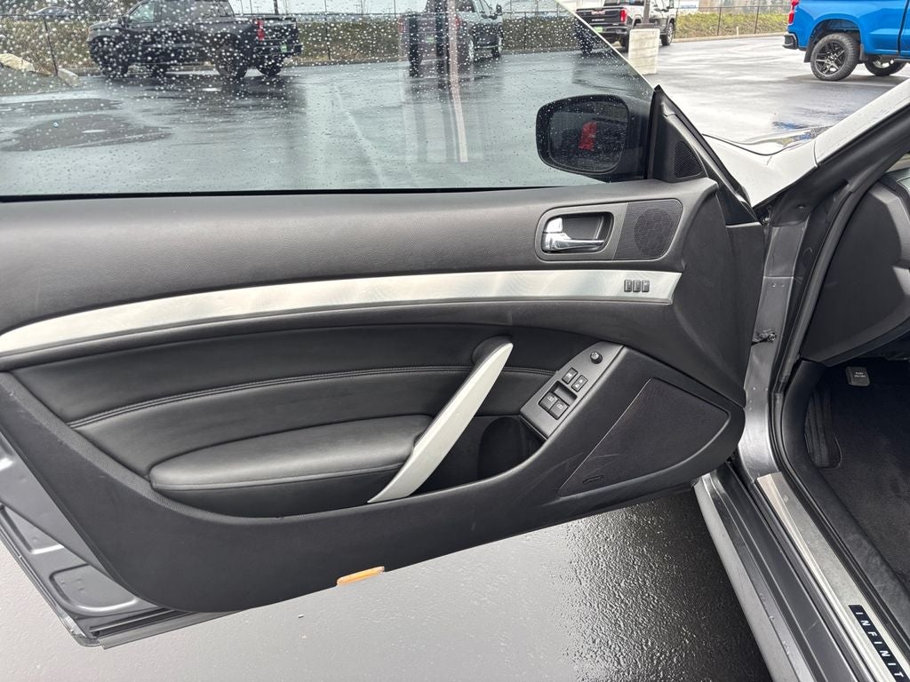 2013 INFINITI G37 X
