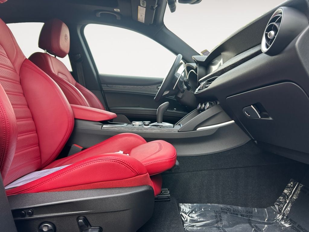 2022 Alfa Romeo Stelvio Sprint